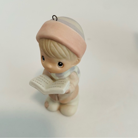 Precious Moments Ornament O Come All Ye Faithful Vintage Christmas Ornament - Picture 3 of 8